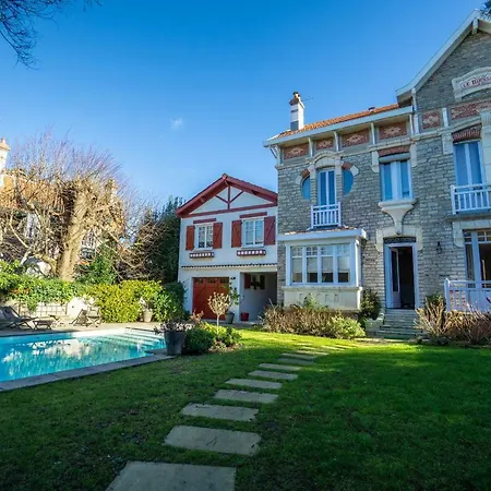 Le Buisson Willa *